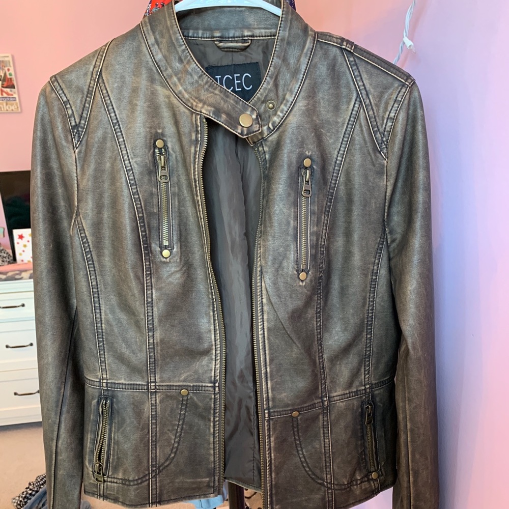 TCEC BROWN FAUX LEATHER JACKET🖤